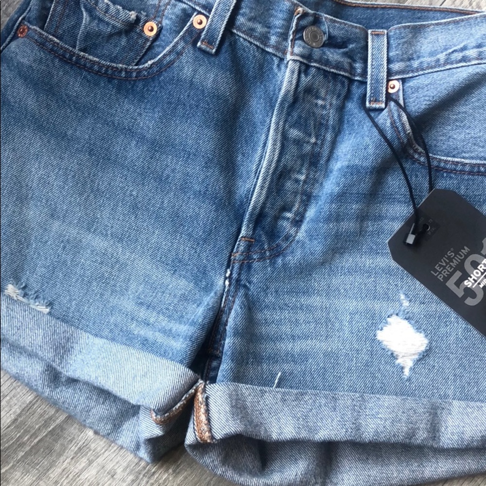 NEW NWT Levi’s 501 Long Shorts Cutoffs - Picture 6 of 7